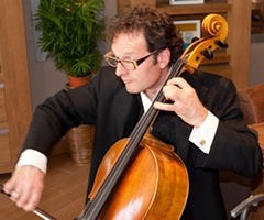 Cellist Wouter Mijnders